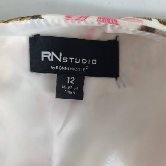 RN Studio Ronnie Nicole White Red Pink Green Blue Floral Dress Lined NEW Size 12 - Picture 4 of 6